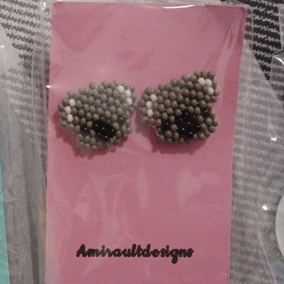Flat beaded kowla studs - Picture 3 of 3